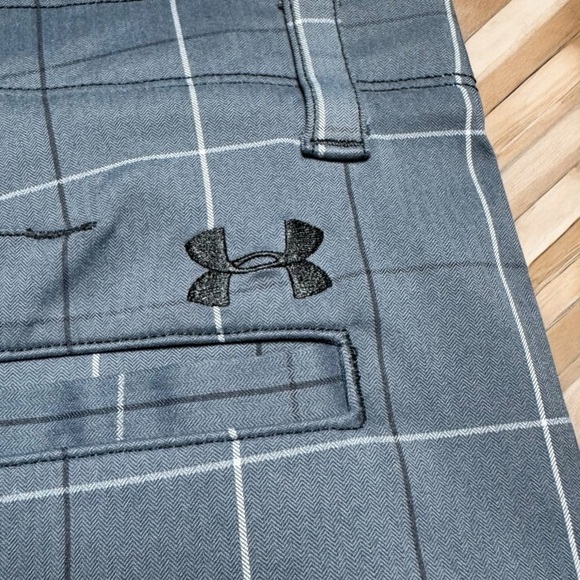 Under Armour HeatGear Men’s Hybrid Shorts Gray Plaid Size 40 Golf Activewear - Picture 6 of 9